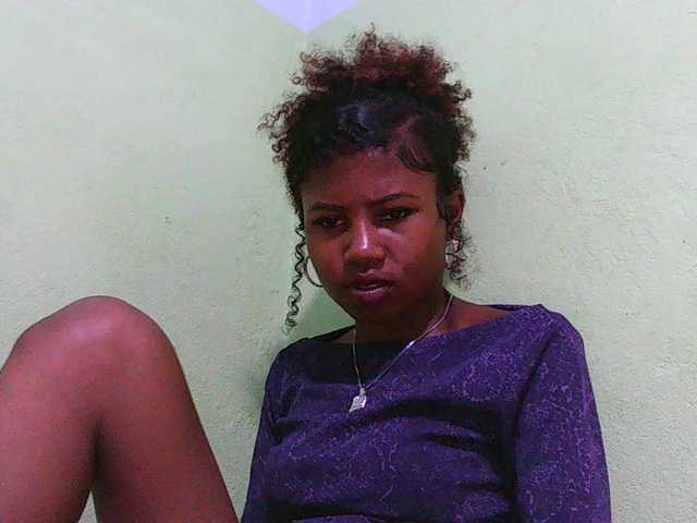 Sylvia6's BongaCams show and profile