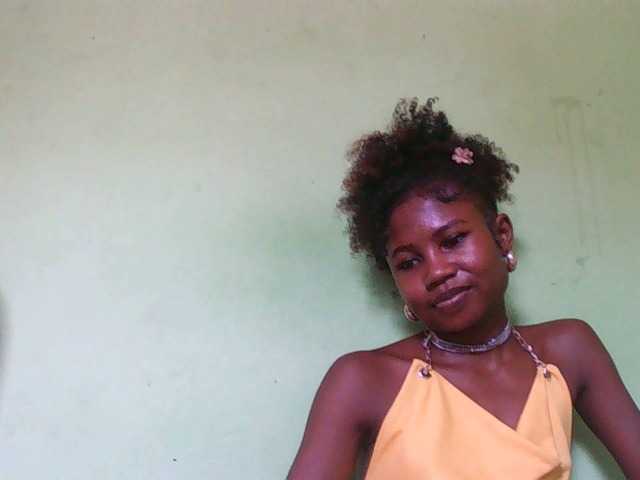 Sylvia6's BongaCams show and profile