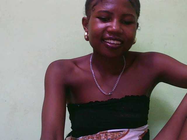 Sylvia6's BongaCams show and profile