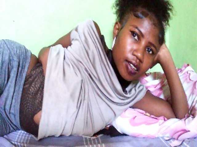 Sylvia6's BongaCams show and profile