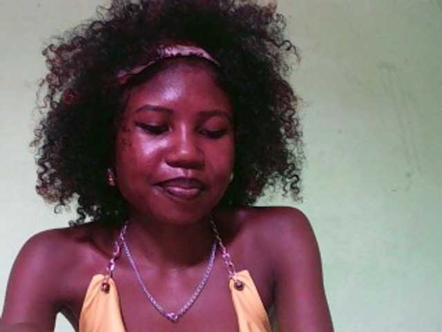 Sylvia6's BongaCams show and profile