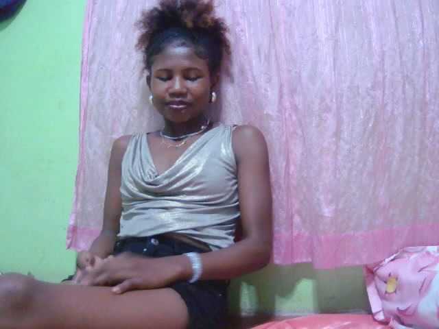 Webcam performer Sylvia (Sylvia6) online show Sylvia (Sylvia6)