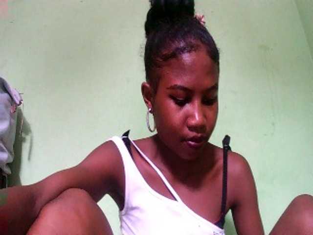 Sylvia6's BongaCams show and profile