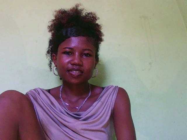 Sylvia6's BongaCams show and profile