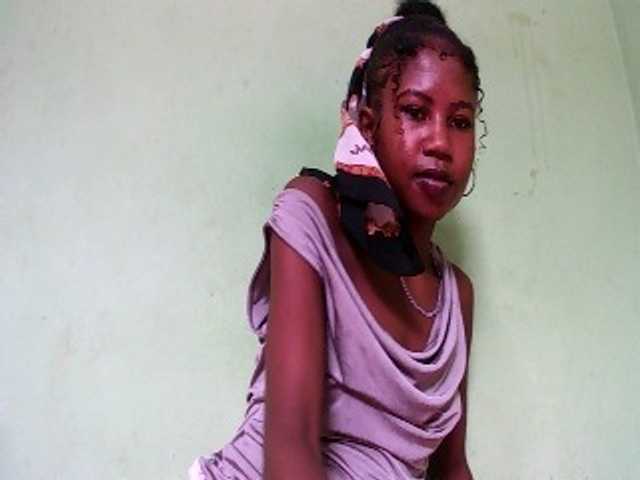 Sylvia6's BongaCams show and profile