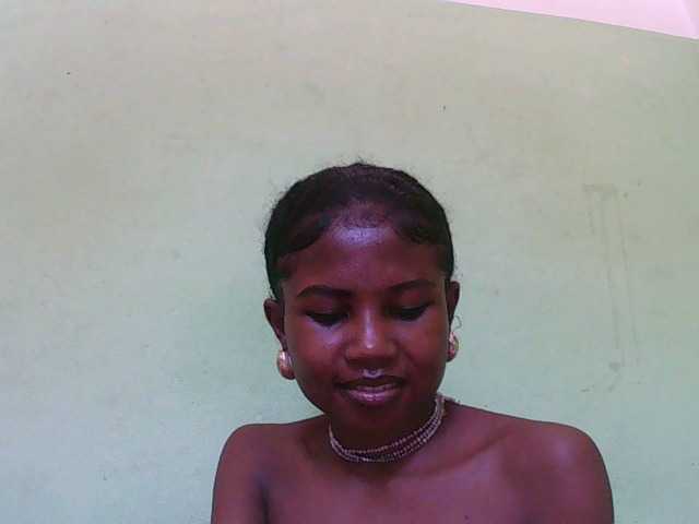 Sylvia6's BongaCams show and profile