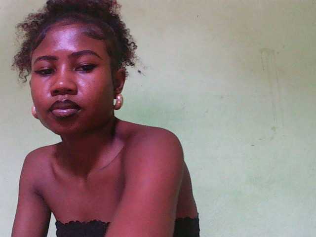 Sylvia6's BongaCams show and profile