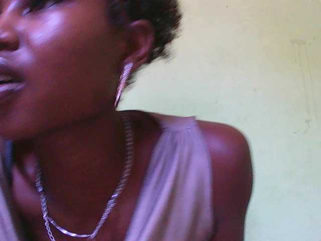 Sylvia6's BongaCams show and profile