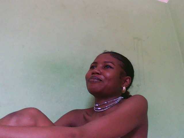 Sylvia6's BongaCams show and profile