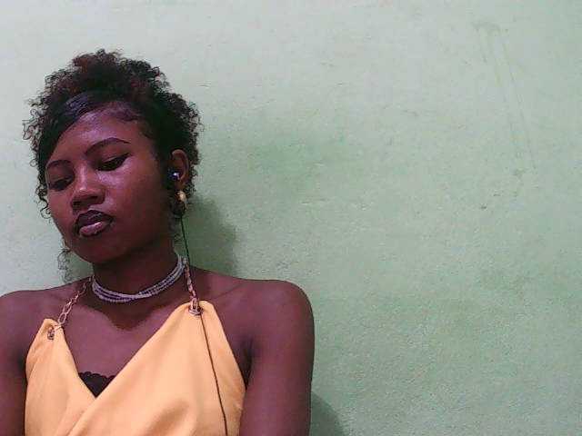 Sylvia6's BongaCams show and profile