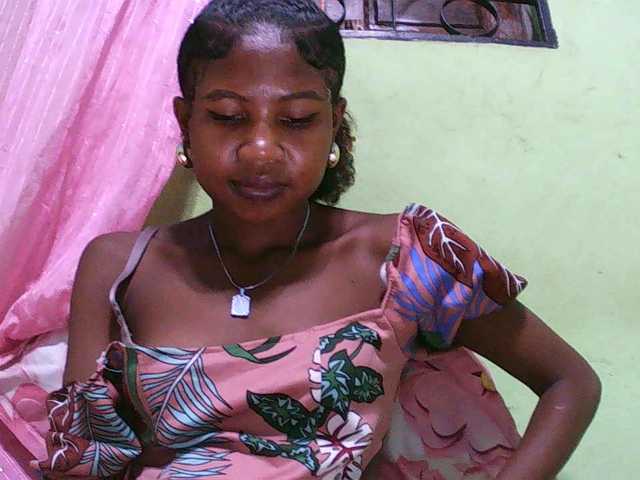 Sylvia6's BongaCams show and profile