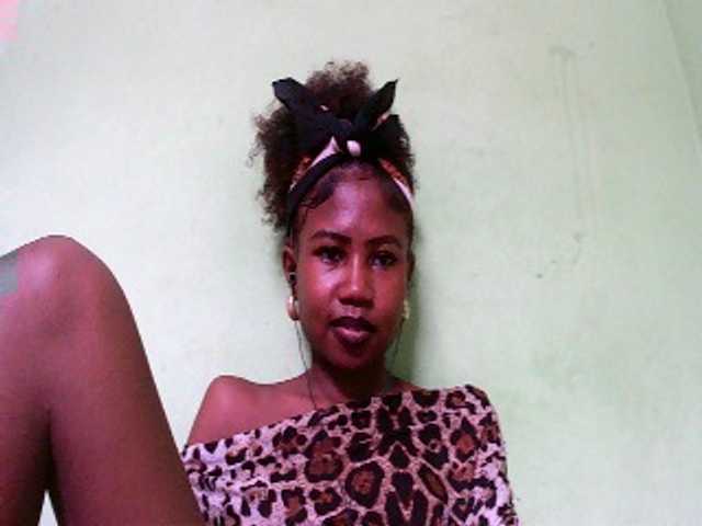 Sylvia6's BongaCams show and profile