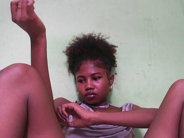 Sylvia6's BongaCams show and profile