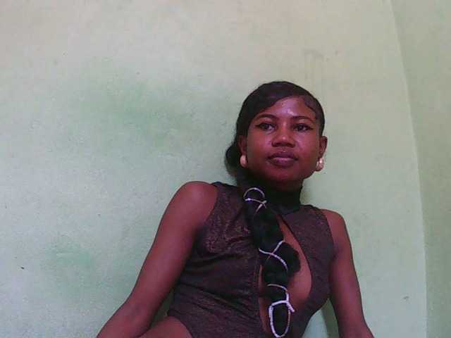 Sylvia6's BongaCams show and profile