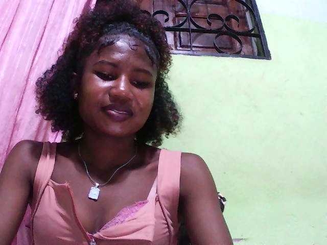 Sylvia6 webcam bongacams model stream image