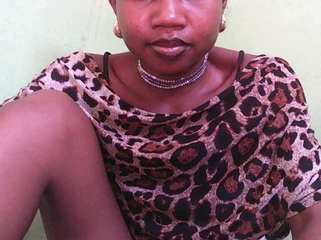 Sylvia6 live cam profile