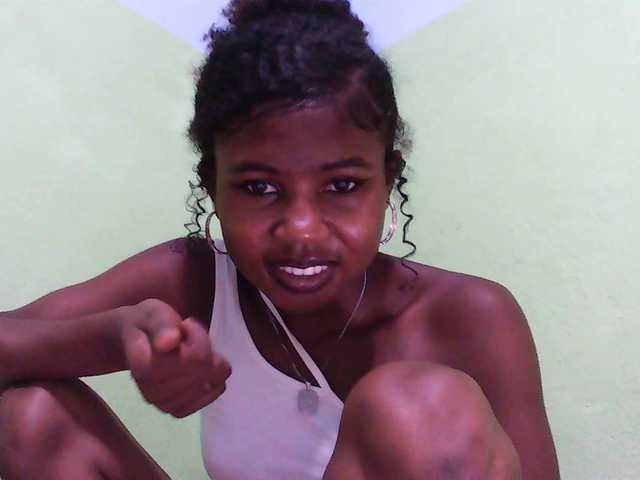 Sylvia6's BongaCams show and profile