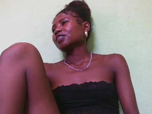 Sylvia6's BongaCams show and profile