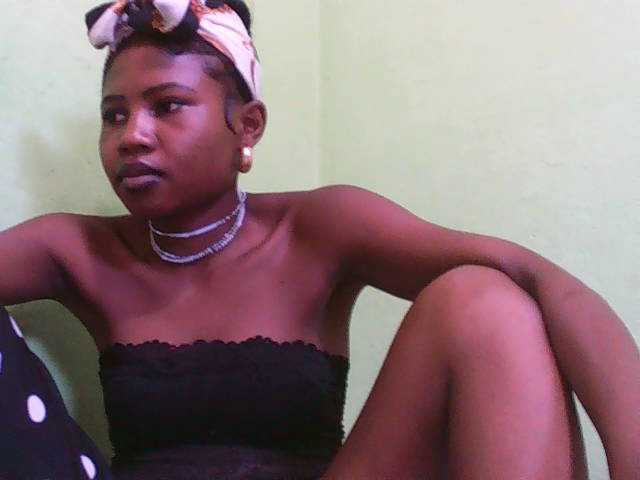 Sylvia6's BongaCams show and profile