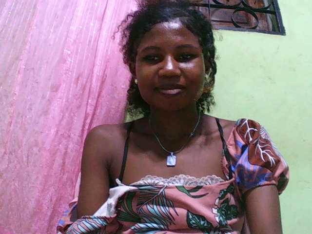 Sylvia6 webcam bongacams model stream image