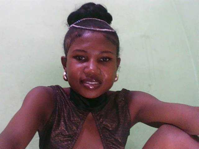 Sylvia6's BongaCams show and profile