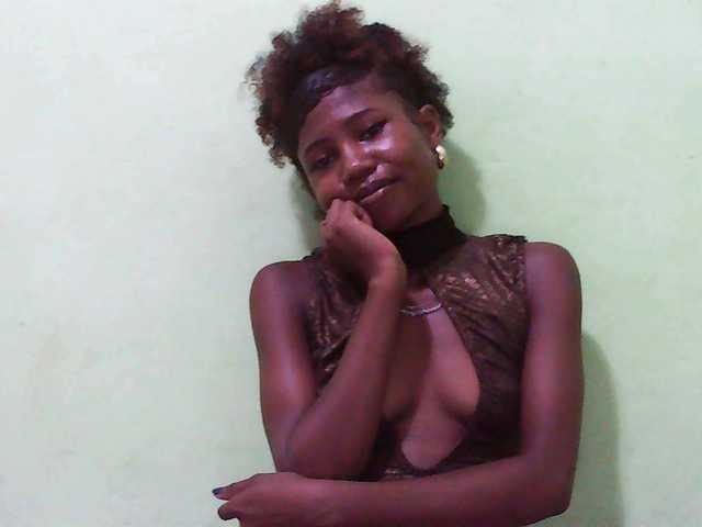 Sylvia6's BongaCams show and profile