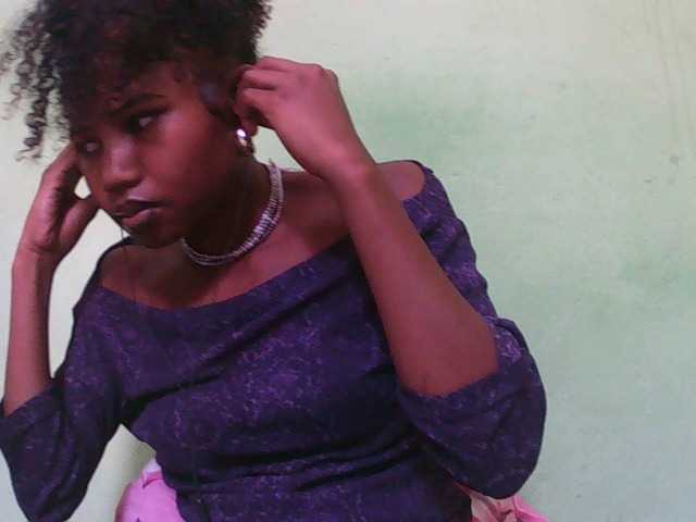 Sylvia6's BongaCams show and profile