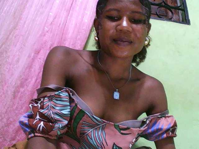 Sylvia6's BongaCams show and profile