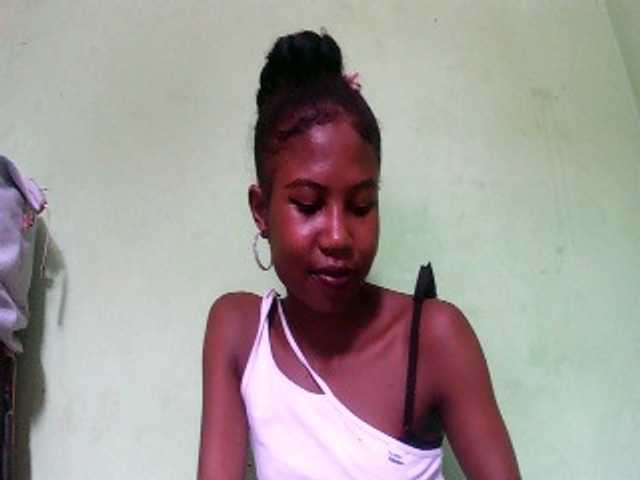 Sylvia6's BongaCams show and profile