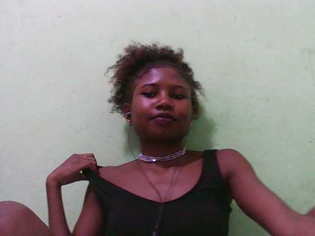 Sylvia6's BongaCams show and profile