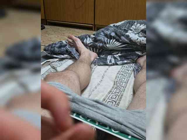 Azazaz04 Live Webcam on BongaCams
