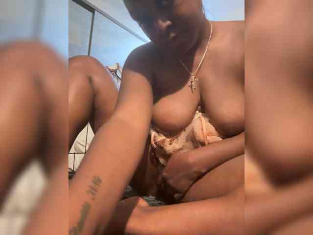 Chaneldafinestttt1 webcam