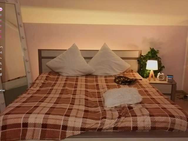 WICKEDEMBER's BongaCams show and profile