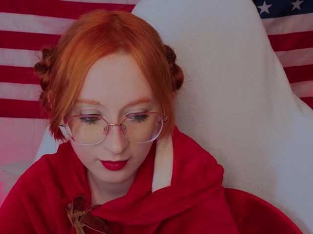 WICKEDEMBER's BongaCams show and profile