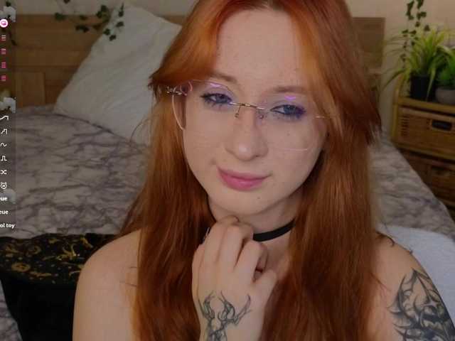 WICKEDEMBER's BongaCams show and profile