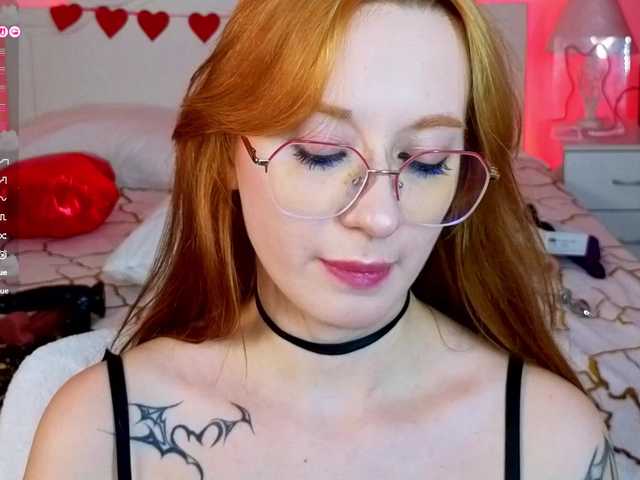 WICKEDEMBER's BongaCams show and profile