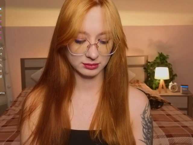 WICKEDEMBER's BongaCams show and profile