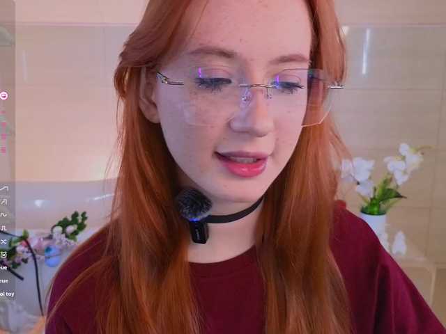 WICKEDEMBER's BongaCams show and profile