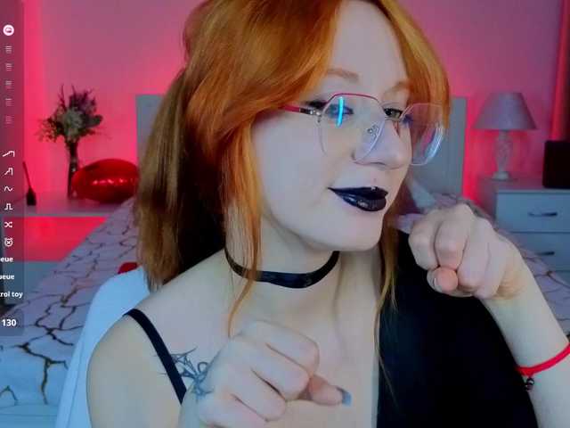 WICKEDEMBER from BongaCams is Freechat