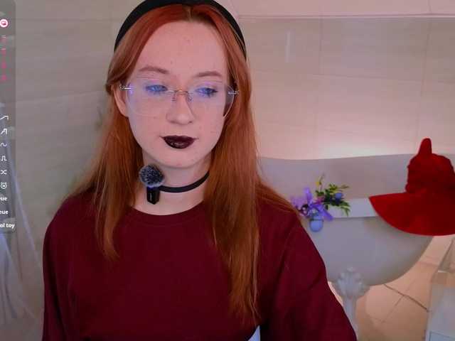 WICKEDEMBER's BongaCams show and profile