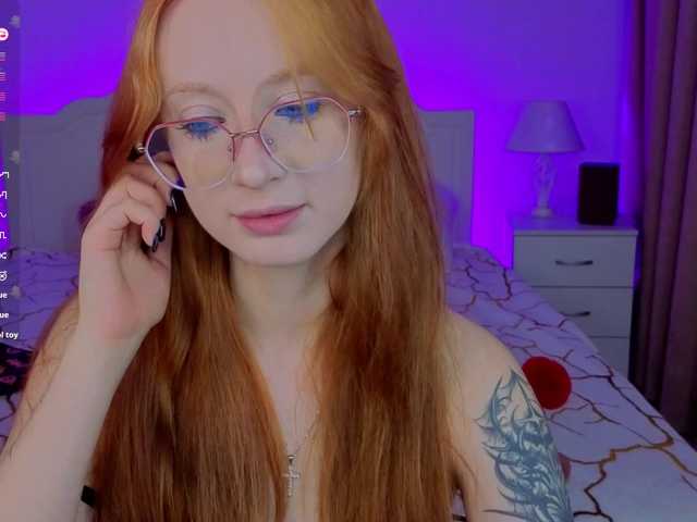 WICKEDEMBER's BongaCams show and profile