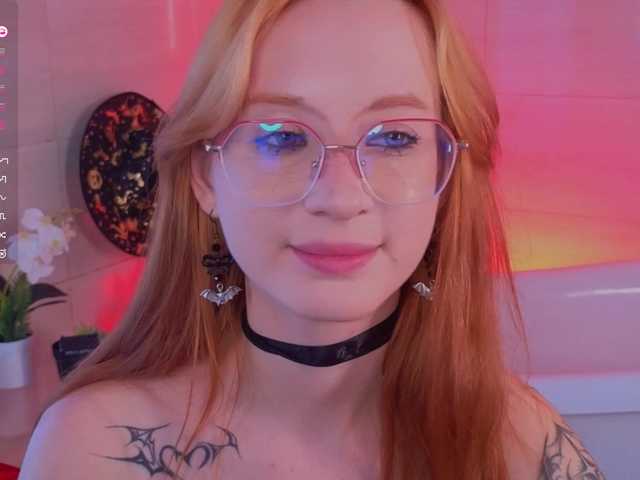 WICKEDEMBER's BongaCams show and profile