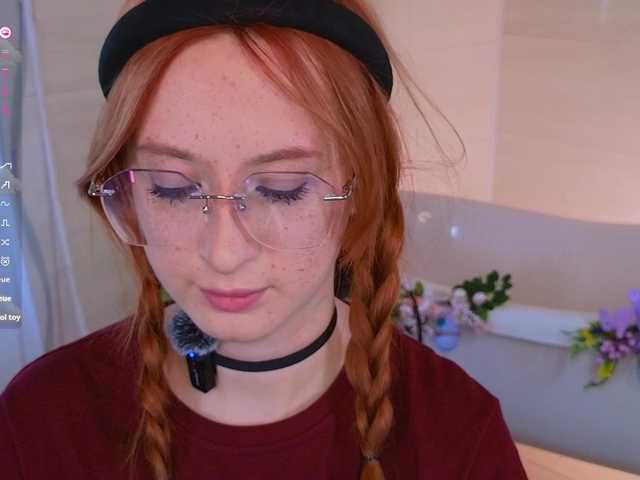 WICKEDEMBER's BongaCams show and profile