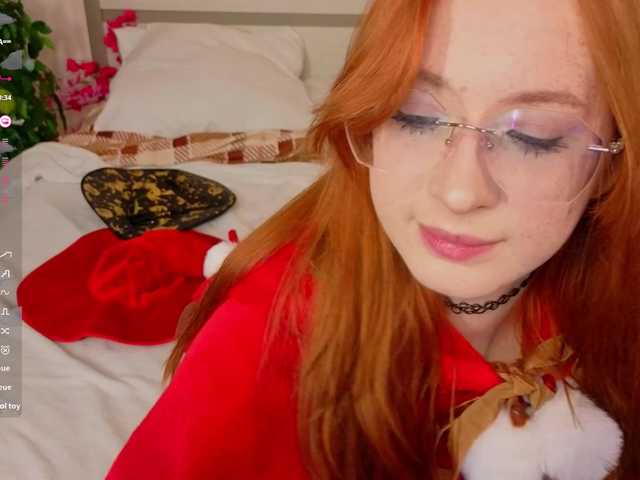 WICKEDEMBER's BongaCams show and profile