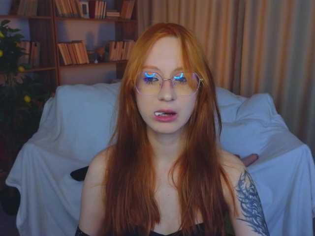 WICKEDEMBER's BongaCams show and profile