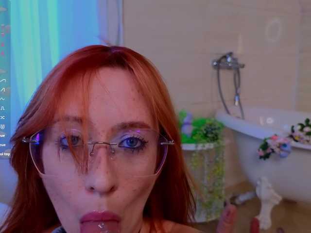 WICKEDEMBER's BongaCams profile