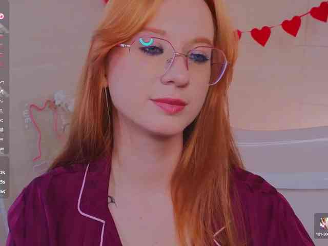 WICKEDEMBER Live Webcam on BongaCams