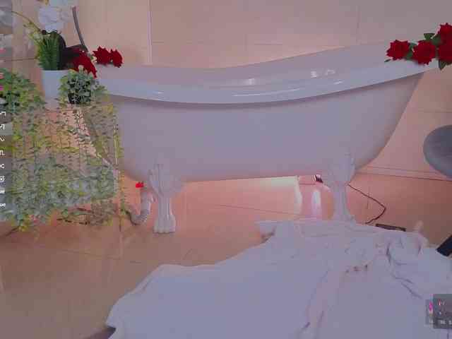 WICKEDEMBER Live Webcam on BongaCams