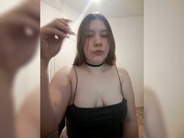 Pussy-Sprinter's Thumb Image