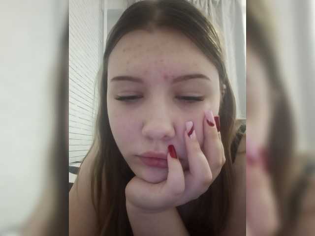 Pussy-Sprinter's BongaCams show and profile